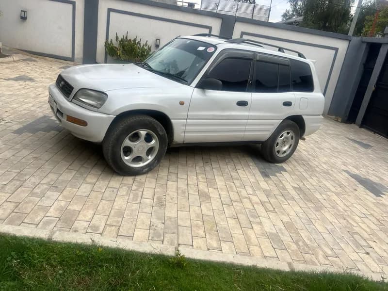 TOYOTA Rav4 ancien model — photo 3