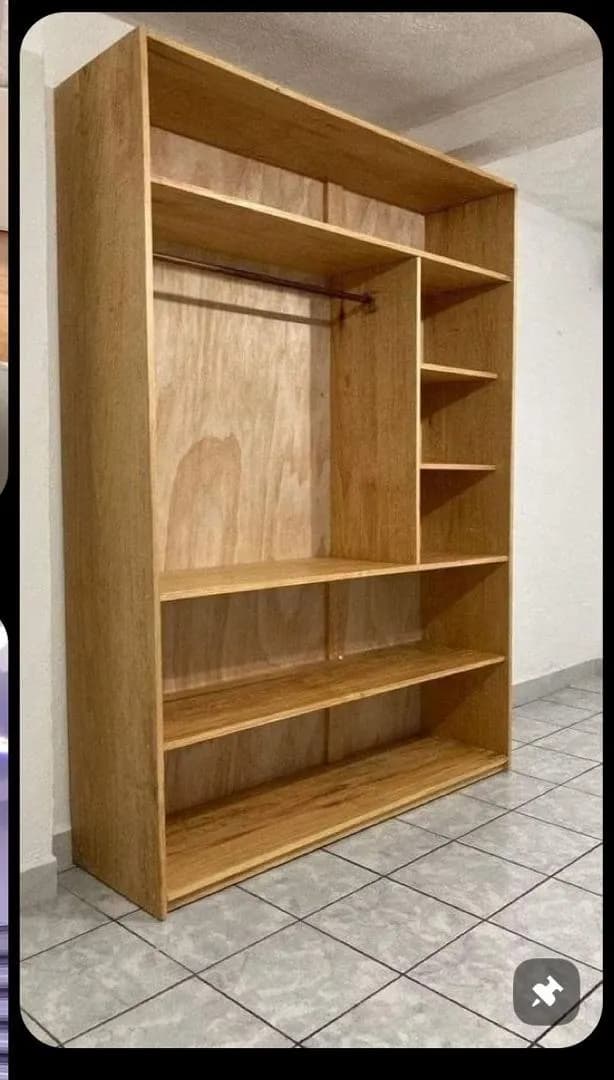 Etagère en bois