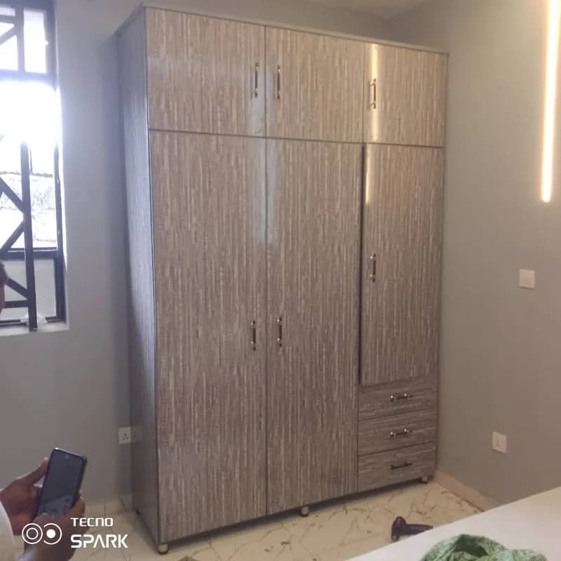 garde robe 3 portes