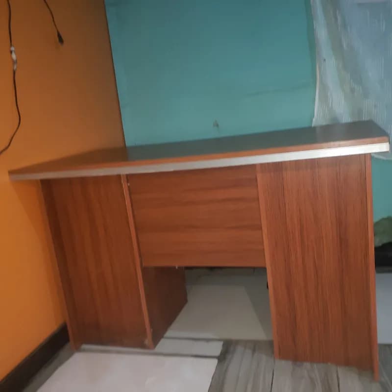 Table de bureau occasion d'Europe