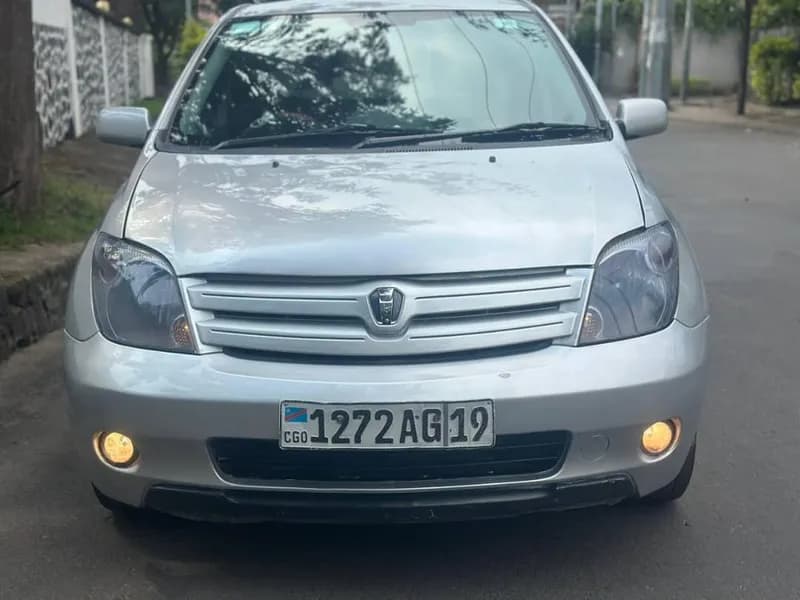 TOYOTA ist — photo 5