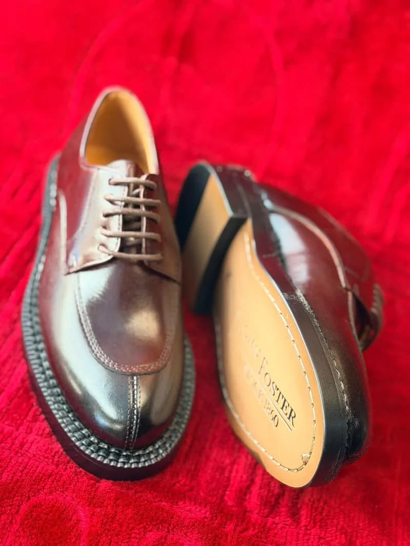 Chaussures haut de gamme disponibles 🚀 J.M. Weston • John Foster 👉 Grand solde exceptionnel : seulement 60$ Élégance. Qualité. Classe.