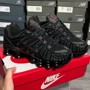 Nike shox