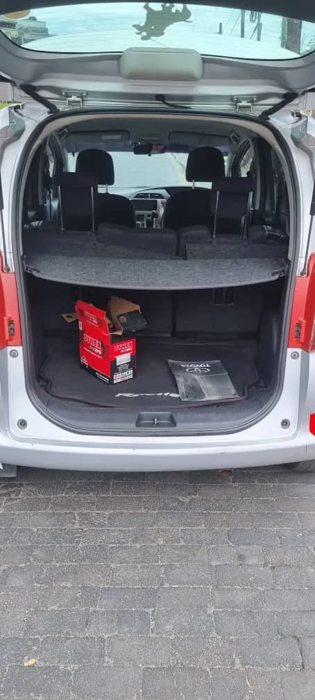 Toyota Ractys — photo 3
